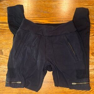 Athleta utility workout pant